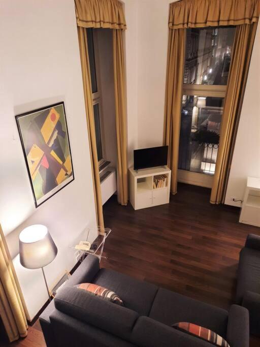 Loft Luxury - Piazza Castello Porta Susa Турин Екстер'єр фото