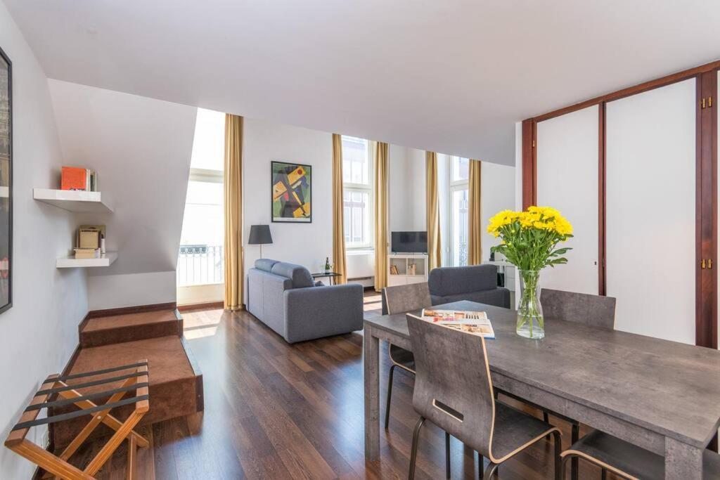 Loft Luxury - Piazza Castello Porta Susa Турин Екстер'єр фото